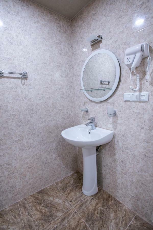 Dada - Cozy Apartment In The Center Of Tbilisi Exterior foto