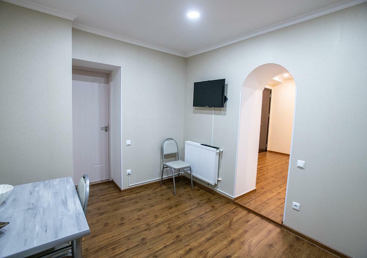 Dada - Cozy Apartment In The Center Of Tbilisi Exterior foto